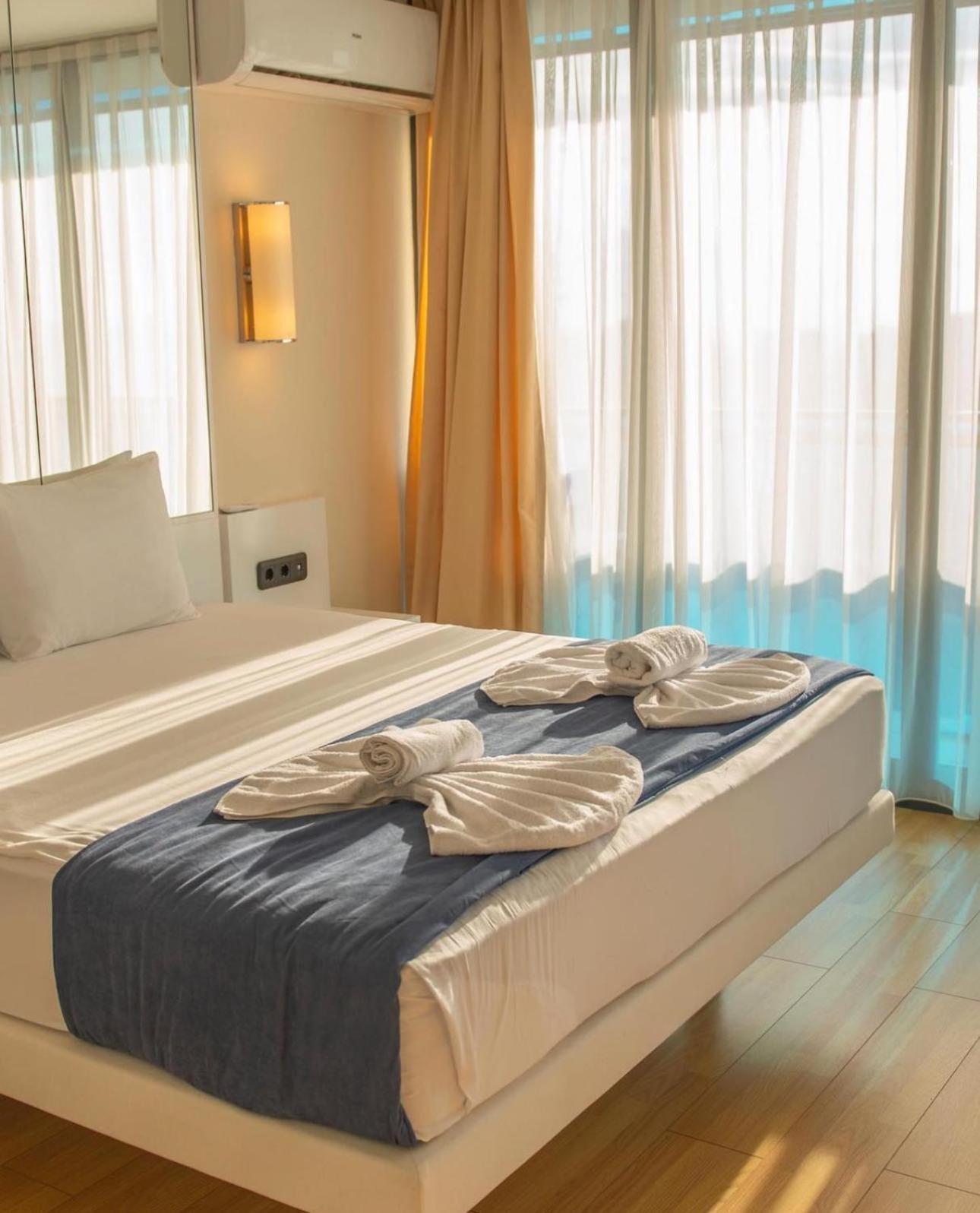 Luxury Panorama Sea View Apartment & Central Batoemi Buitenkant foto