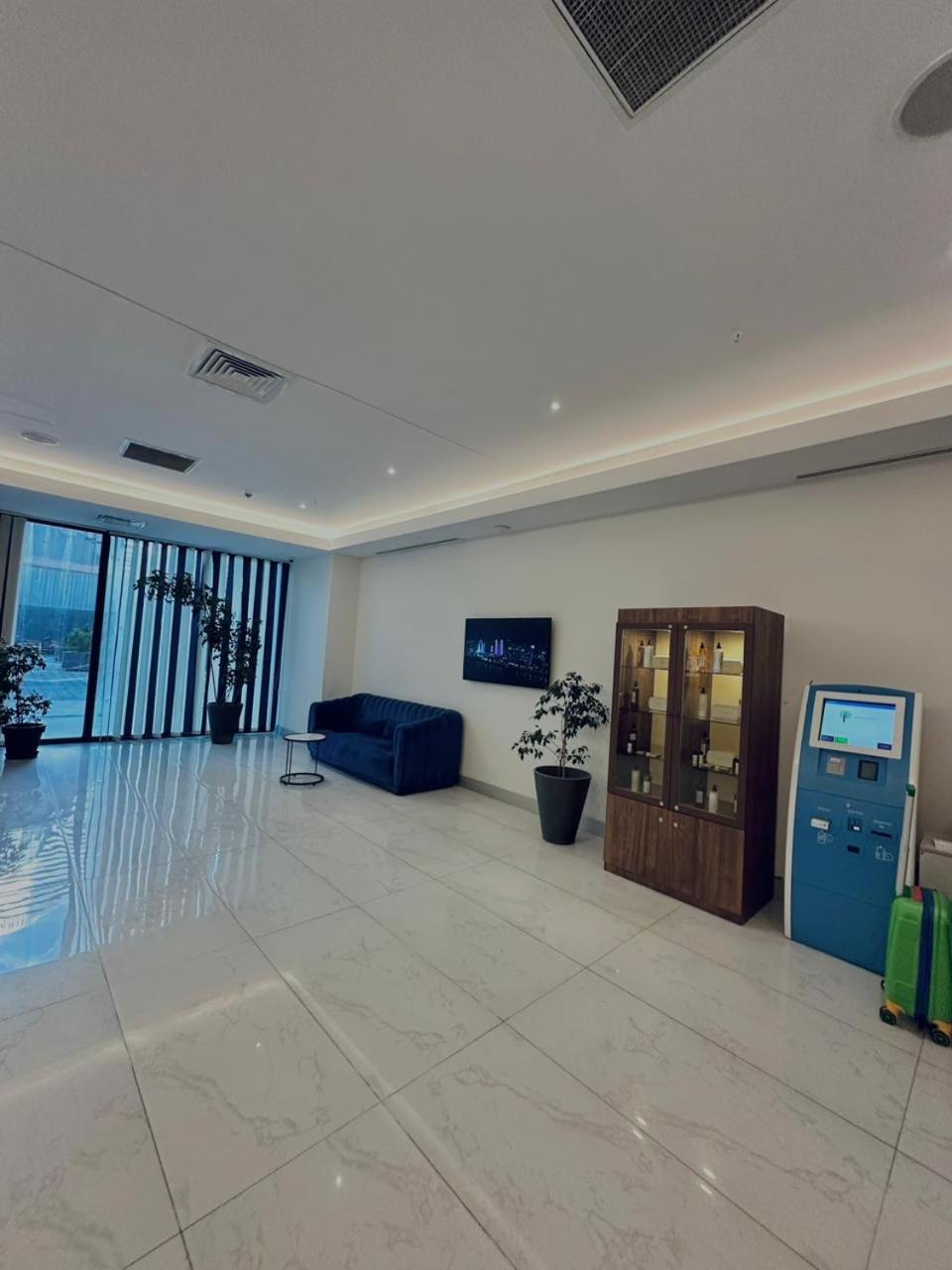 Luxury Panorama Sea View Apartment & Central Batoemi Buitenkant foto
